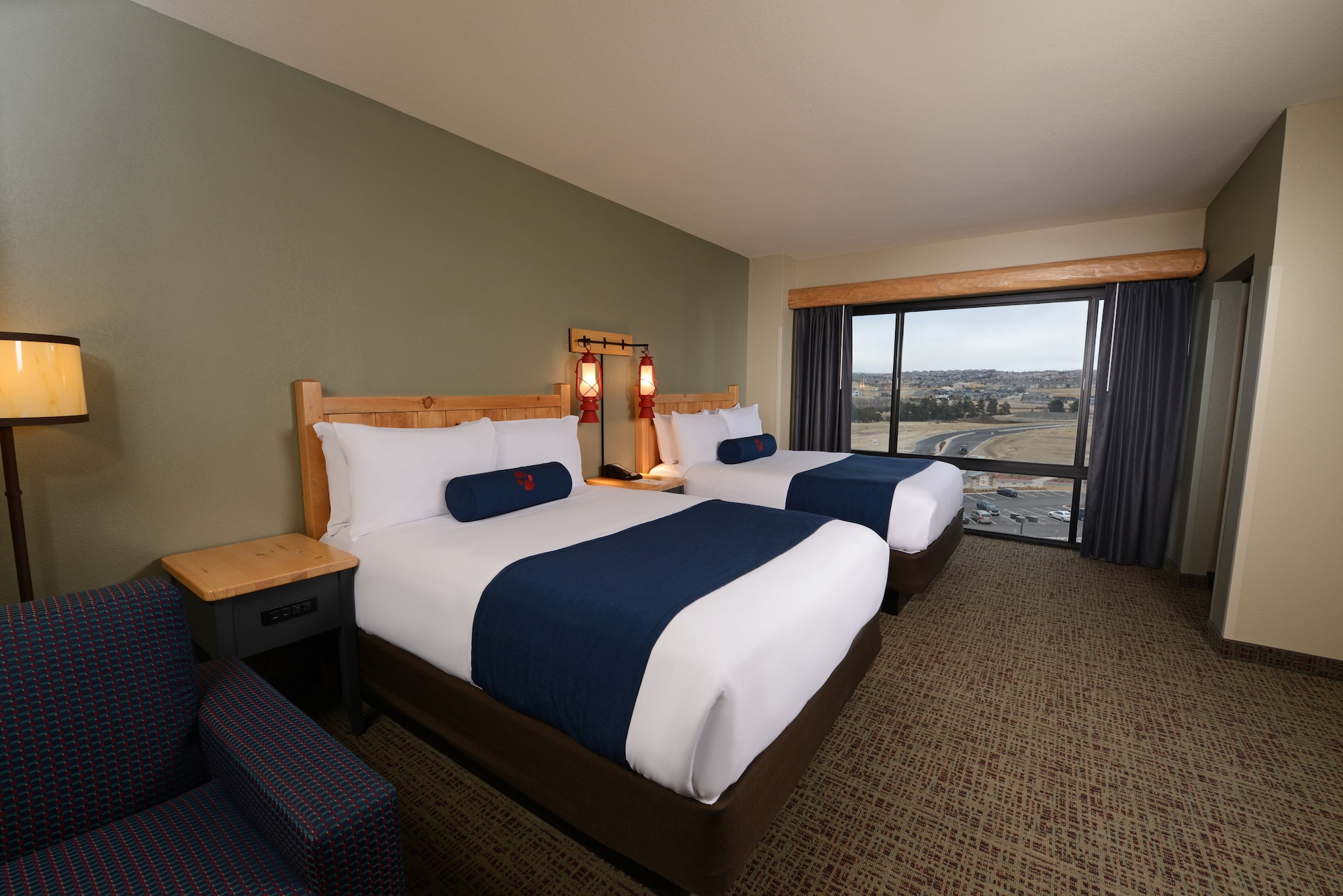 带阳台套房-含水上乐园（Majestic Wolf）