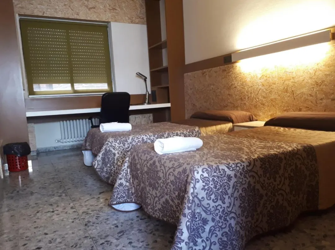 Albergue San Francisco De Asis - Hostel - León