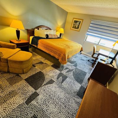 King Suite With Sofa Bed And Jetted Tub Mystic River Hotel and Suites Promo Code