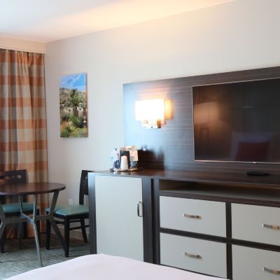 Luxury Two Queens Non-Smoking Avi Resort & Casino Promo Code