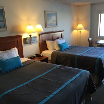 Standard Room, 2 Queen Beds Harbor Lights Resort Promo Code