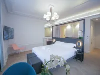 Le Magic Hôtel & Spa Centre Historique Hôtels à : 