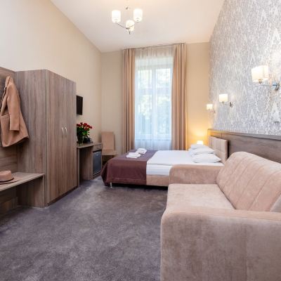 Standard Double Room Hotel Maximum Promo Code