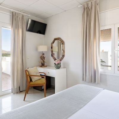 Superior Double Room With Terrace And Sea View La Goleta Promo Code