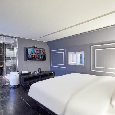 Royal Premium-Consecutive Nights Only Hotel Bobos Promo Code