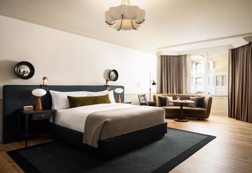 The Bellevue HotelJunior Suite