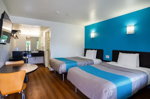 Motel 6 Ventura, CA - Downtown