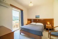 Hiona Holiday Hotel