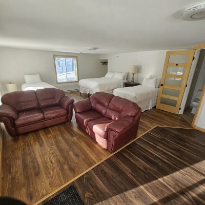 Quadruple Family Room Pool View Auberge & Spa Beaux-Rêves Promo Code