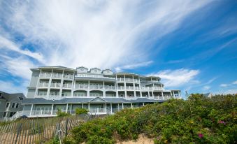 Madison Beach Hotel , Curio a Collection by Hilton