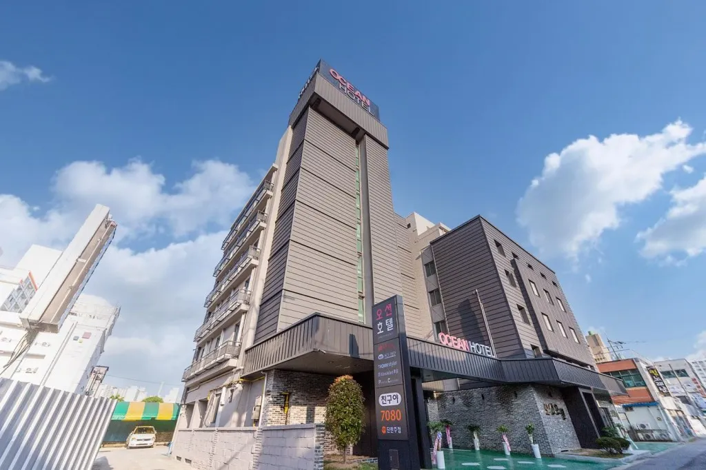 Gwangju Yongbong-dong Yaja Gwangju Yongbong Branch - Gwangju