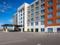 Holiday Inn Express & Suites BELOIT by IHG Ξενοδοχεία στην πόλη Beloit