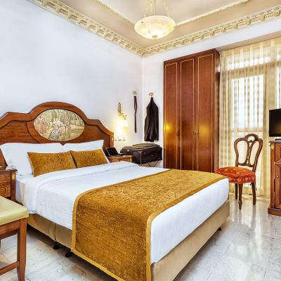 Standard King Room With City View ad Imperial Palace Hotel Thessaloniki Promo Code
