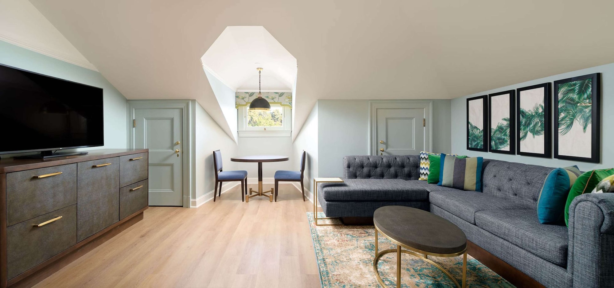 行动无障碍大厦套房带带无障碍淋浴