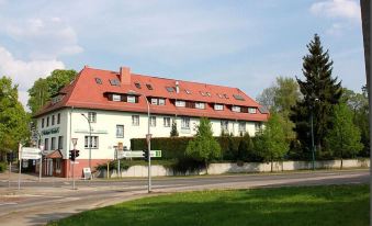 Gasthaus & Hotel Grunhof - Housity