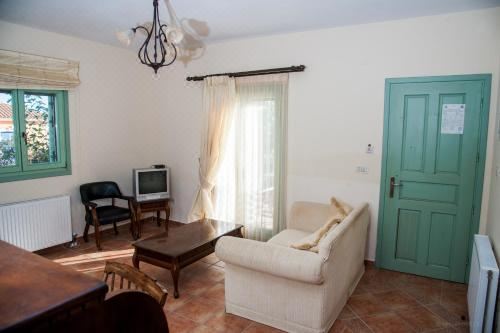 别墅克里斯汀-带共用泳池的两卧室别墅