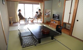 Shodoshima Seaside Hotel Matsukaze
