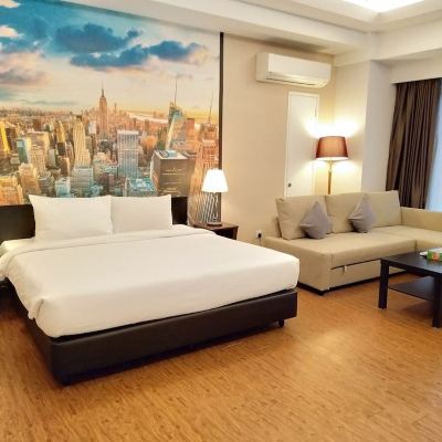 Suite Junior Kupon Grand Service Apartment at Times Square