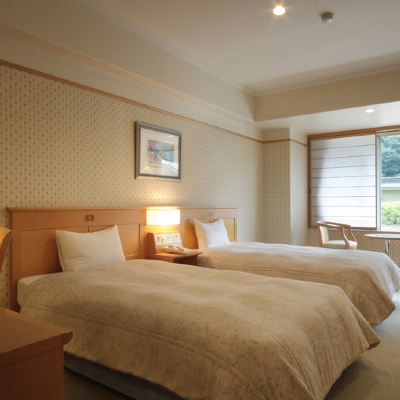 ツインルーム 36～40平方メートル ホテル華の湯　30種類の湯船が人気の宿 クーポン