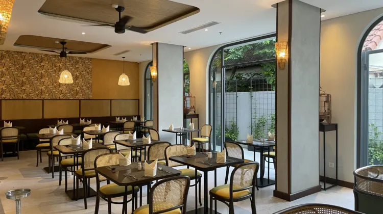 舒適峴港精品酒店 餐廳