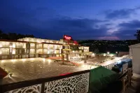 Ramada by Wyndham Murree Lower Topa Resort Hotels in 