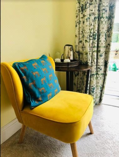 双人房（带独立浴室）