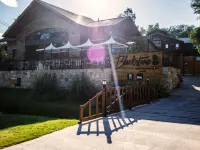 Treehouse Holiday Homes Hotels in Ermioni