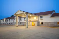 Days Inn by Wyndham Evansdale Waterloo Hotel a 