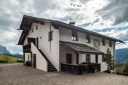 高级一卧室带阳台公寓