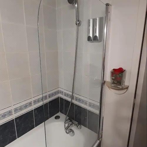 Cosy Appart - Proche Eurexpo - Balcon - Parking - Spacieux T2One-Bedroom Apartment