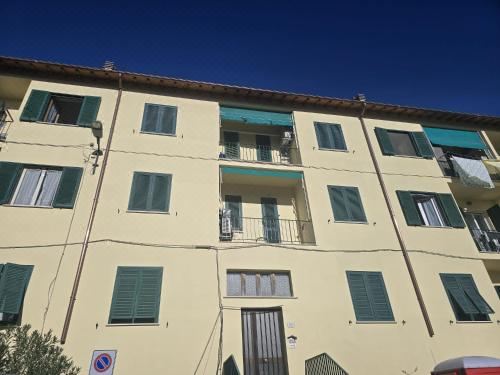 一卧室公寓（带阳台）