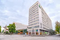 Holiday Inn Express Dresden Zentrum, an IHG Hotel Hotels in 