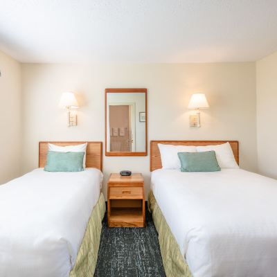 Guest Room Green Harbor Resort Promo Code