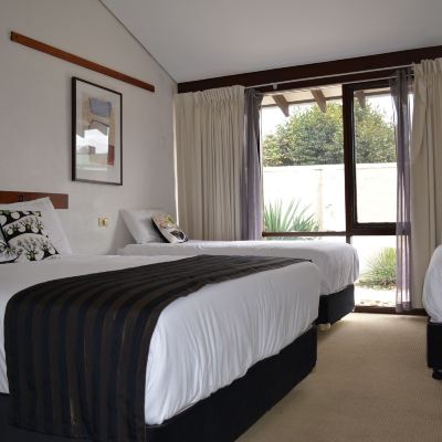 Family Room The Apple Inn Promo Code