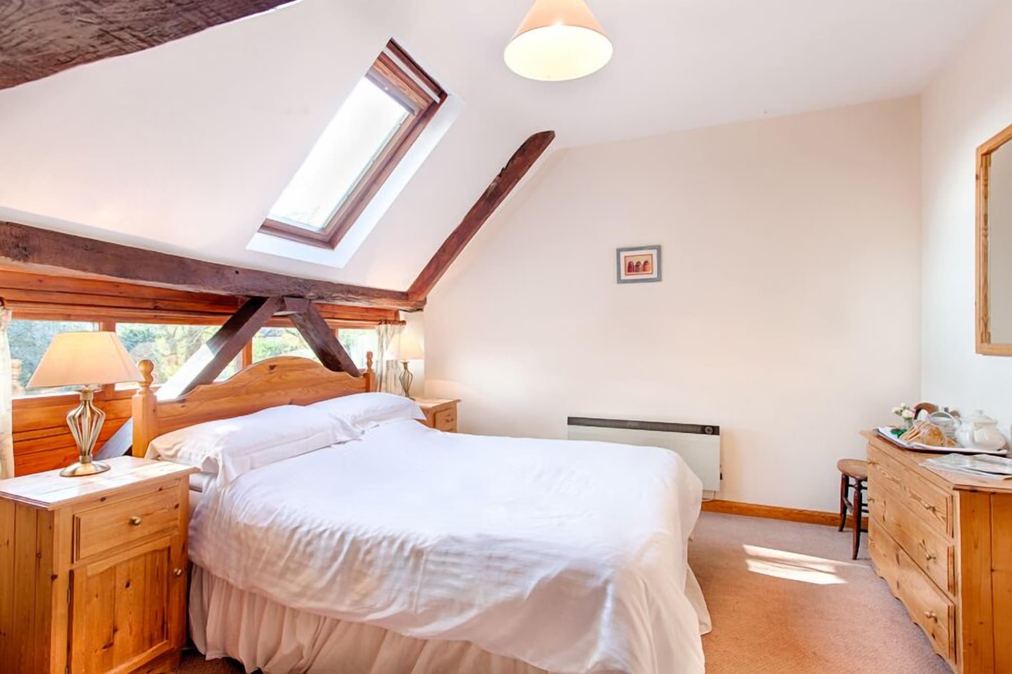 标准村舍， 私人浴室 （the Barn）