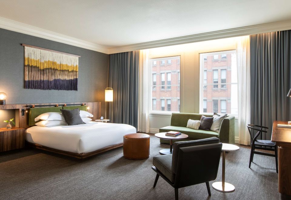 小型特大床一室套房