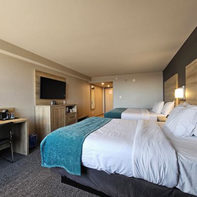 Standard Room, 2 Queen Beds, City View Vittoria Hotel & Suites Promo Code