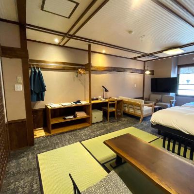 和洋折衷スタイルツインルーム(シャワー付)(禁煙) くつろぎ宿 新滝 クーポン