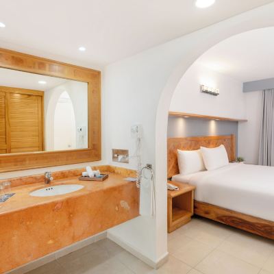 One Bedroom Suite Beachscape KIN Ha Villas & Suites Promo Code