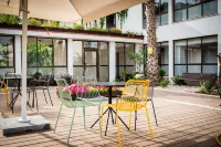 Eden Inn Hotels in 