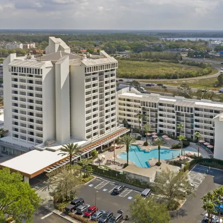 Holiday Inn Orlando – Disney Springs™ Area, an IHG Hotel