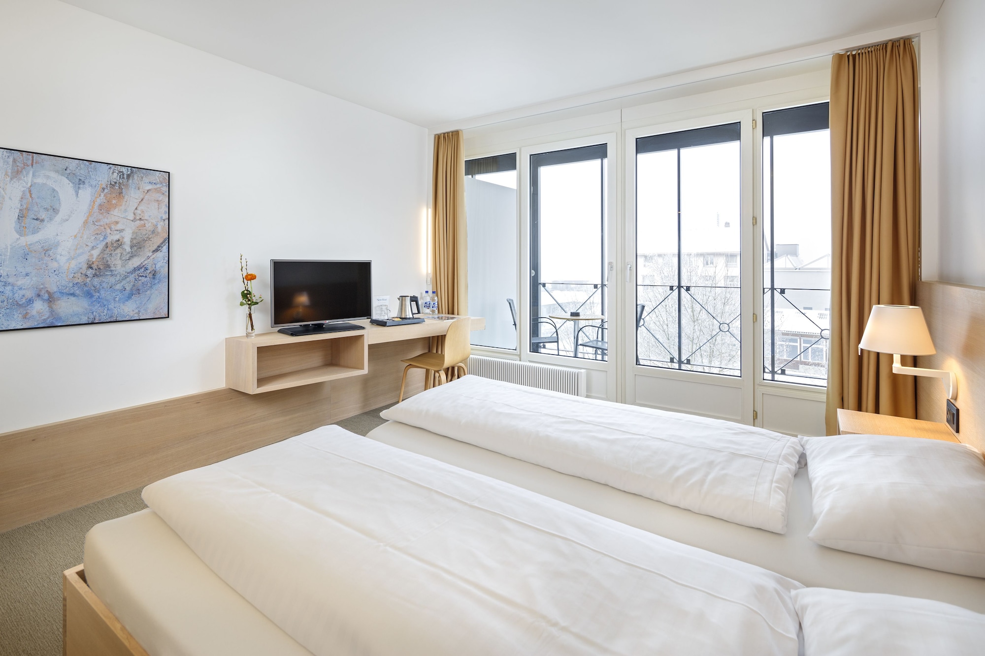 标准双床房， 1 张双人床