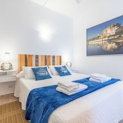 Superior Room Hostal Doris Promo Code