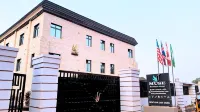 Muse Boutique Hotel Отели в г. 