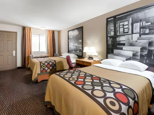 Red Lion Inn & Suites Junction City