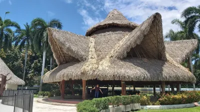 Relax in Flandes Tolima, apartment with Swimming Pool Hotels in 