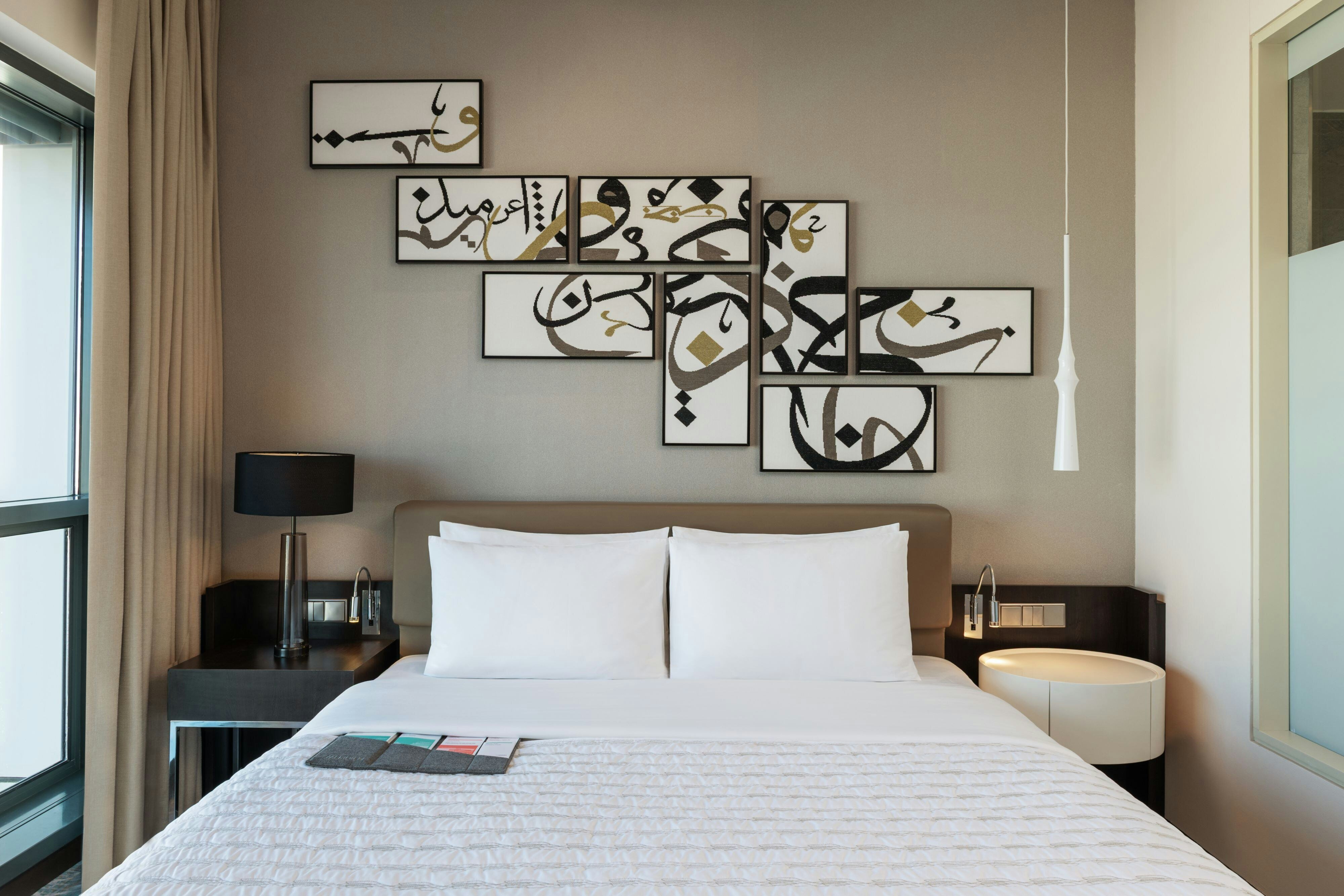 东方套房 - 一卧室套房 - 带一张特大床