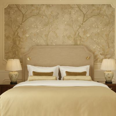 Executive One-Bedroom Suite Hotel Kamp Promo Code