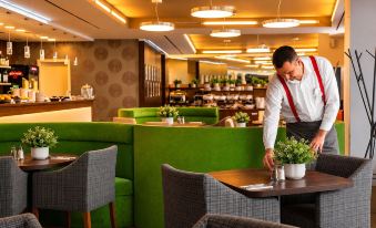 Iris Hotel Eden - Czech Leading Hotels - Housity