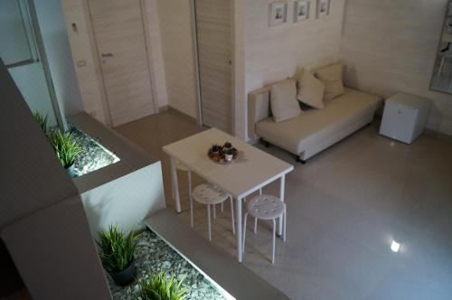 Briscola Home Family Room with Bathroom